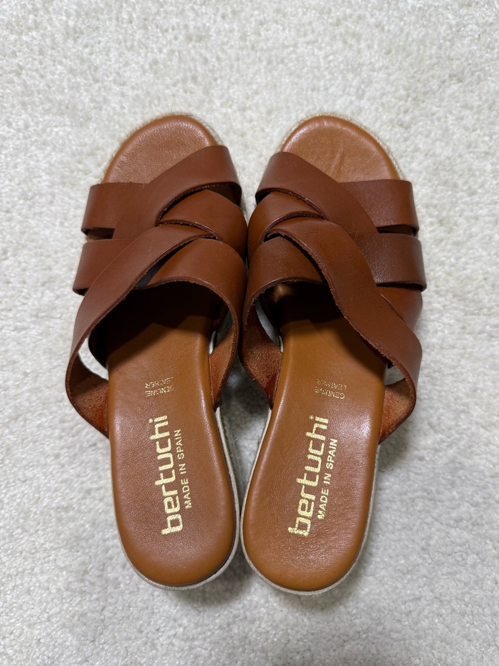Bertuchi Made in Spain Genuine Leather Brown Platform Slide Sandals Size 38